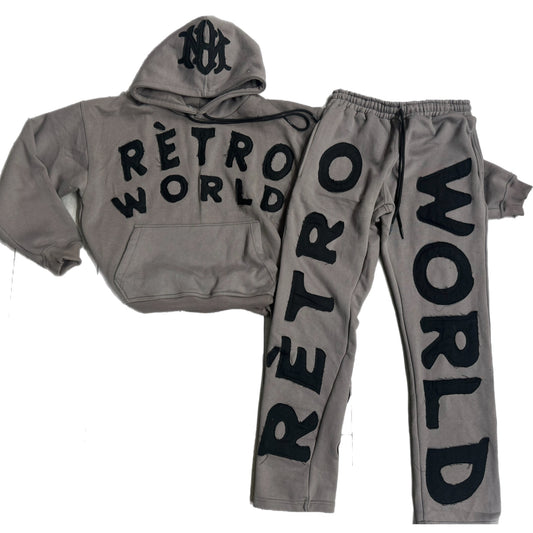 RETRO WORLD SWEATSUIT